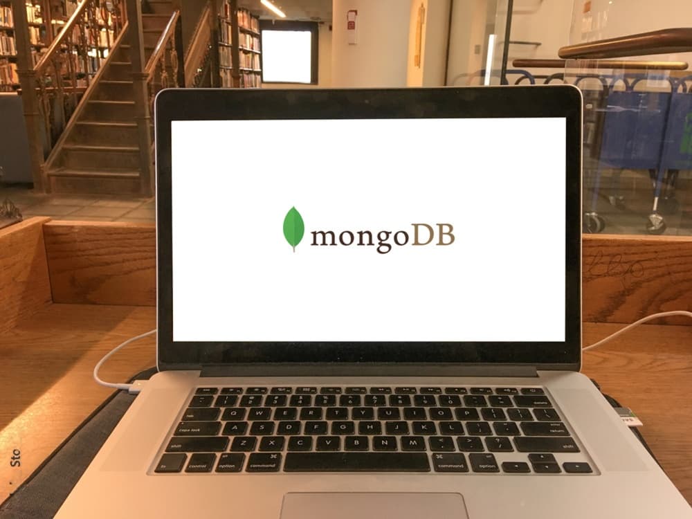 MongoDB vs PostgreSQL